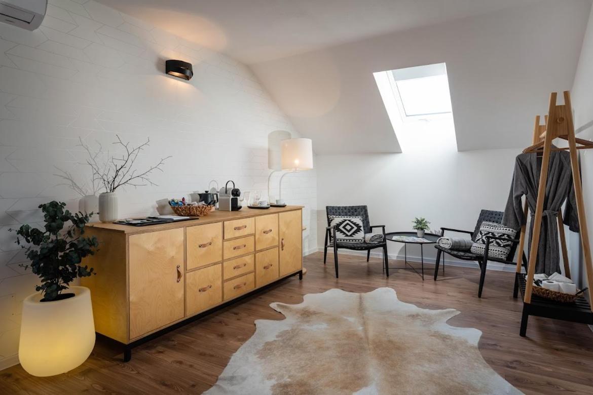 Apartman Pod Vezou 2 Banska Bystrica Ngoại thất bức ảnh